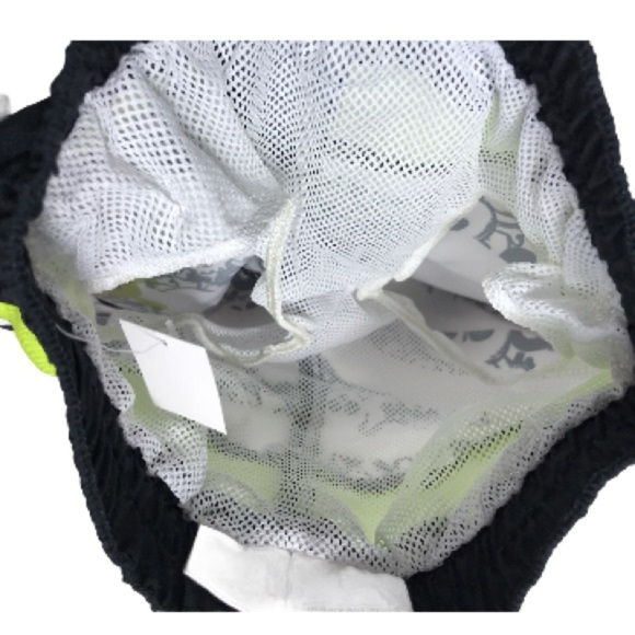 NWT Crossbone Rashguard 2-Piece Swim Set - Picture 16 of 16